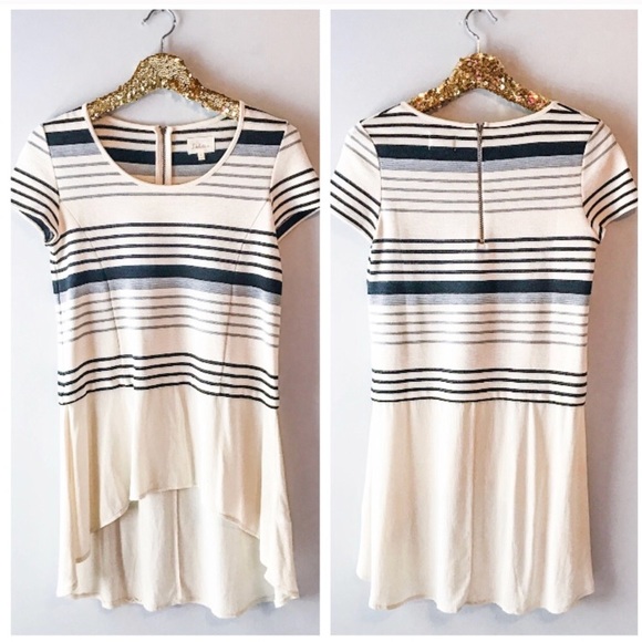 Anthropologie Top by Deletta High Low - Picture 2 of 6